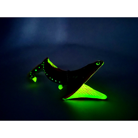 Gulper eel by Safari Ltd. 1997 abyssal fish retired figure glow in the dark - Picture 4 of 8